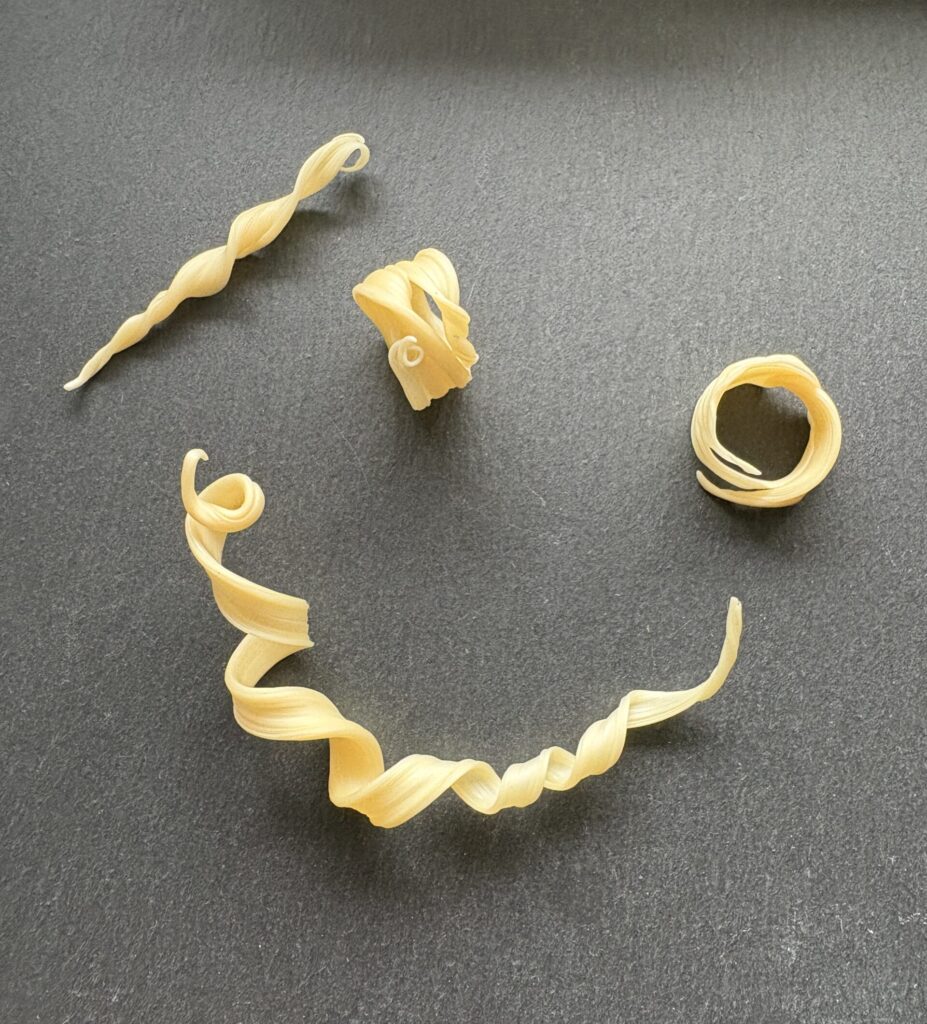 Mitsuro hikime wax jewellery model